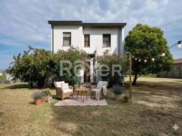 Villa Indipendente in vendita a Savio di Ravenna, Ravenna