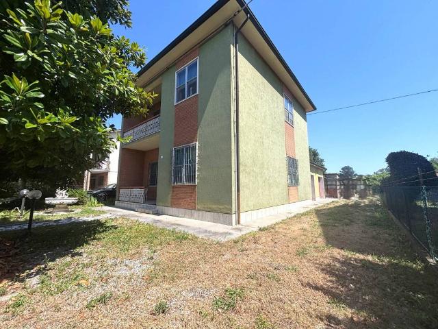 Villa Indipendente in vendita a Ravenna, Reggio Emilia