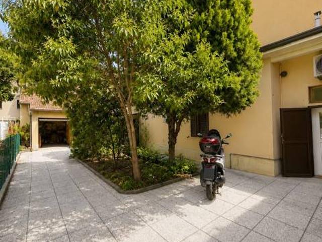 Villa Indipendente in vendita a Ravenna, Reggio Emilia