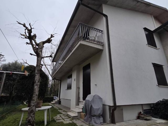 Villa Indipendente in vendita a Vicoli, Ravenna