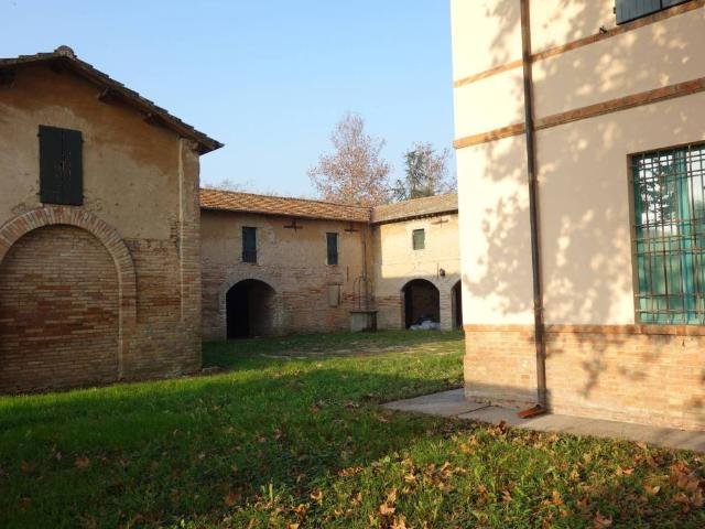 Villa Indipendente in vendita a Ravenna, Reggio Emilia