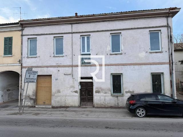 Villa Indipendente in vendita a Unione di Comuni della Romagna Forlivese, Ravenna