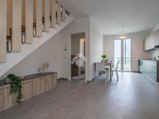Villa Indipendente in vendita a Ravenna, Reggio Emilia