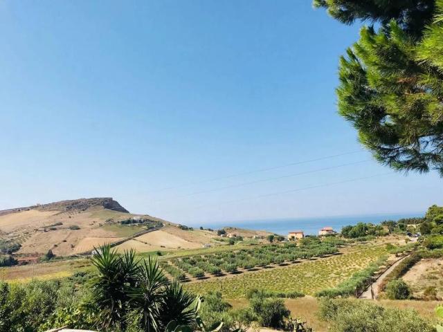 Villa Indipendente in vendita a Giallonardo, Realmonte