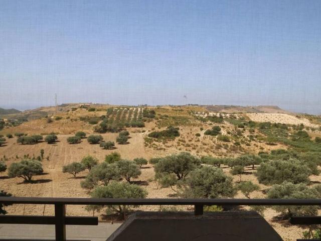 Villa Indipendente in vendita a Realmonte, Sicilia