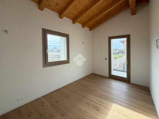 Villa Indipendente in vendita a Reana del Rojale / Reane dal Roiâl, Friuli-Venezia Giulia
