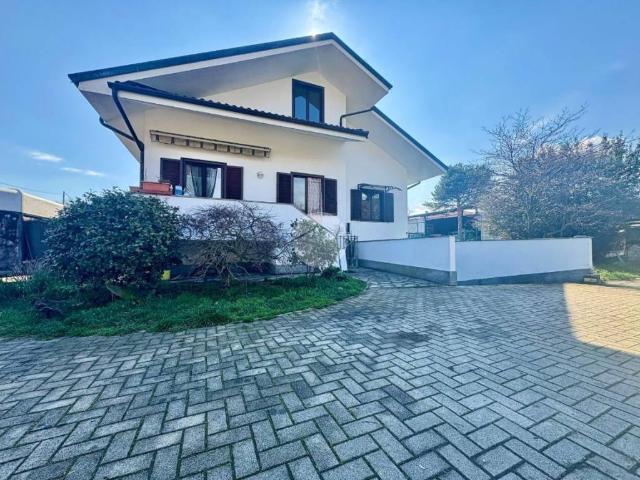 Villa Indipendente in vendita a Piemonte, Torino