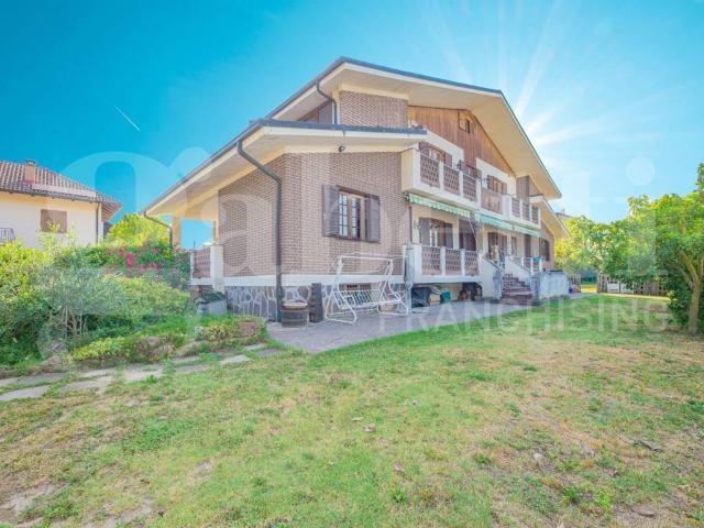 Villa Indipendente in vendita a Frazione Benna, Reano