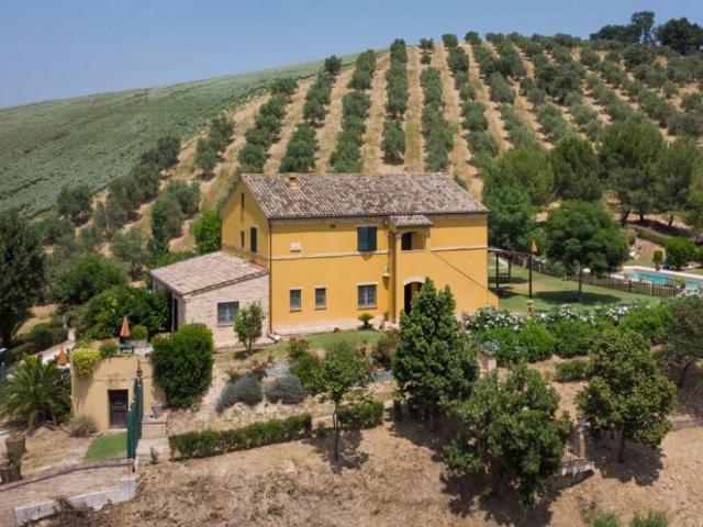 Villa Indipendente in vendita a Contrada Saletta, Recanati
