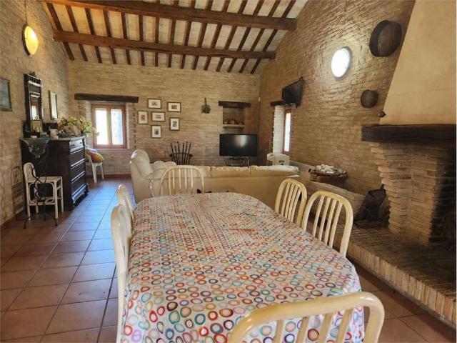 Villa Indipendente in vendita a Contrada Vallememoria, Recanati