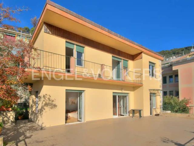 Villa Indipendente in vendita a Polanesi, Recco