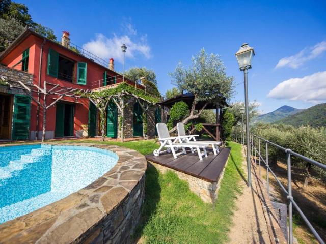 Villa Indipendente in vendita a Case Stella, Recco