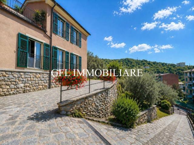 Villa Indipendente in vendita a Mulinetti, Recco