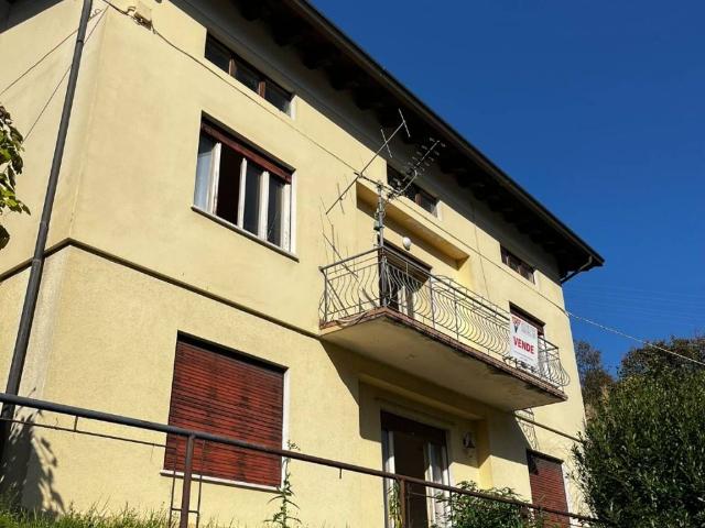Villa Indipendente in vendita a Recoaro Terme, Veneto