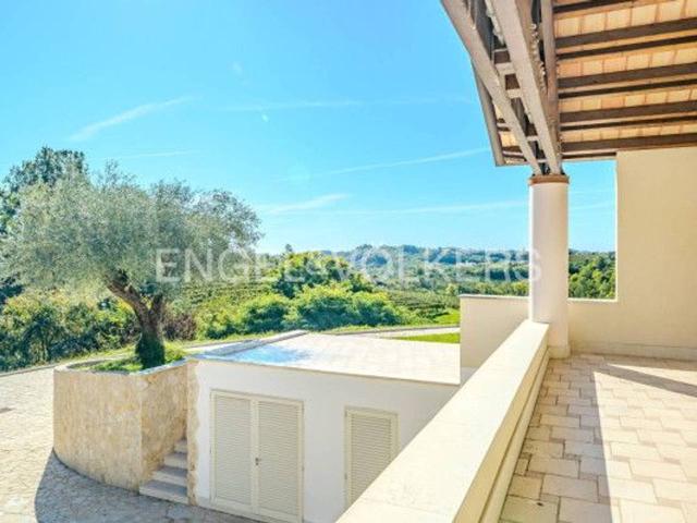 Villa Indipendente in vendita a Refrontolo, Veneto
