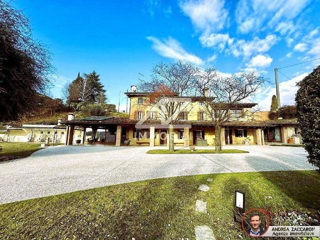 Villa Indipendente in vendita a Refrontolo, Veneto
