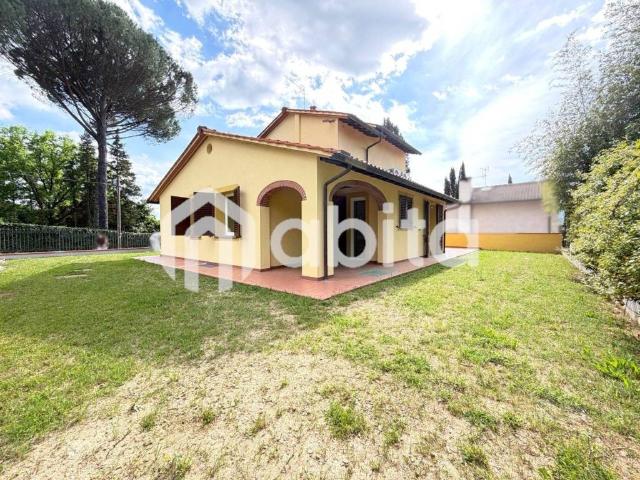 Villa Indipendente in vendita a Unione di Comuni Valdarno e Valdisieve, Reggello