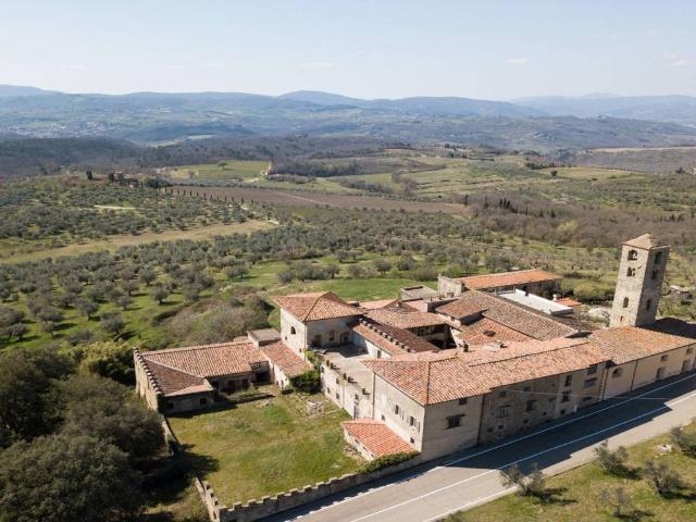 Villa Indipendente in vendita a Unione di Comuni Valdarno e Valdisieve, Reggello