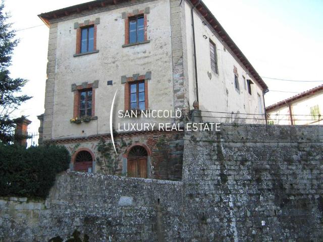Villa Indipendente in vendita a Unione di Comuni Valdarno e Valdisieve, Reggello