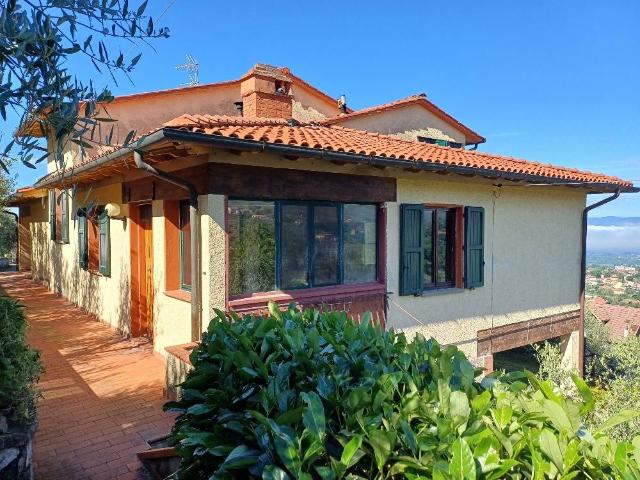 Villa Indipendente in vendita a Unione di Comuni Valdarno e Valdisieve, Reggello