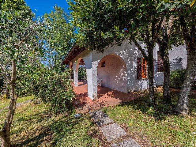 Villa Indipendente in vendita a Unione di Comuni Valdarno e Valdisieve, Reggello
