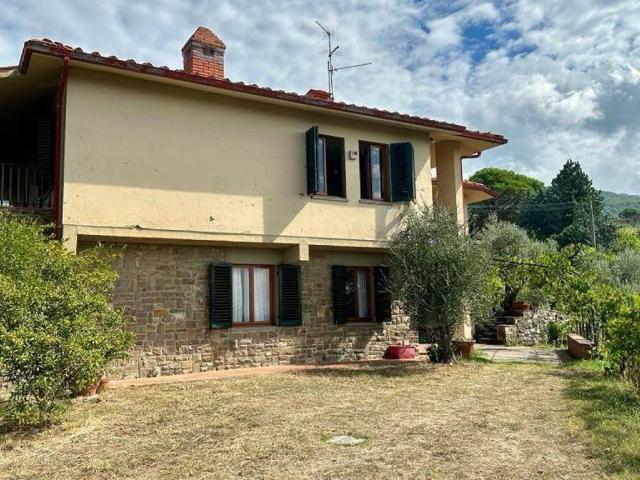 Villa Indipendente in vendita a Unione di Comuni Valdarno e Valdisieve, Reggello
