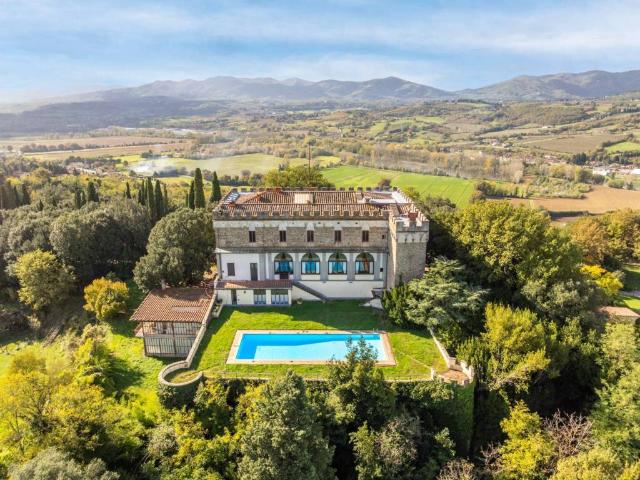 Villa Indipendente in vendita a Unione di Comuni Valdarno e Valdisieve, Reggello