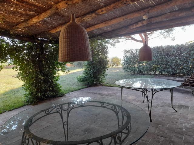 Villa Indipendente in vendita a Unione di Comuni Valdarno e Valdisieve, Reggello