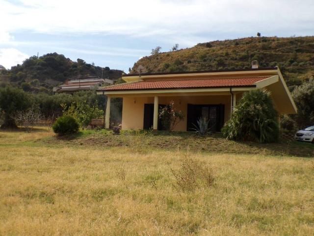 Villa Indipendente in vendita a Calabria, Reggio Calabria