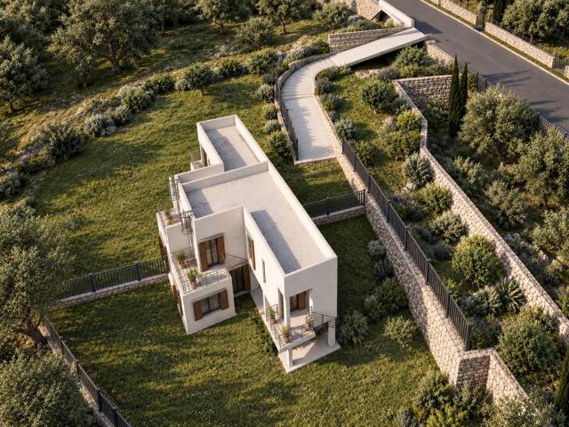 Villa Indipendente in vendita a Catona, Reggio di Calabria