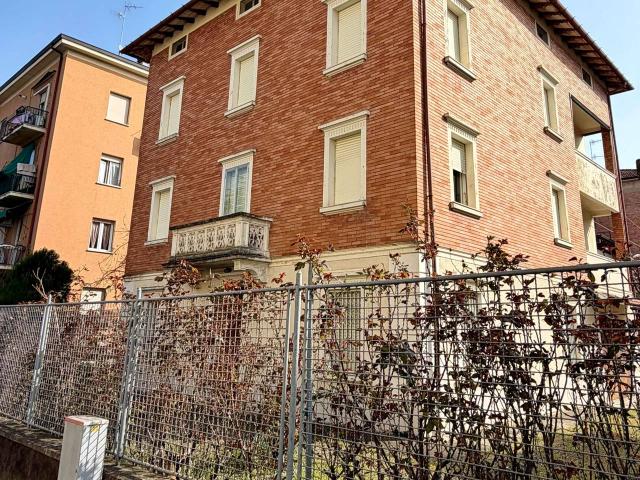 Villa Indipendente in vendita a Santo Stefano esterna, Re