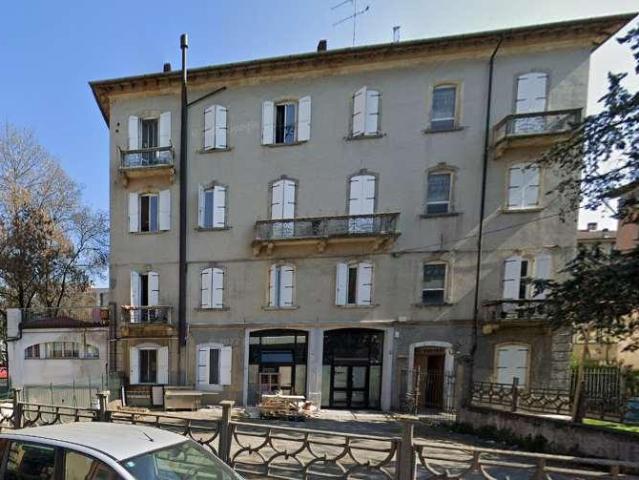 Villa Indipendente in vendita a Re, Reggio Emilia
