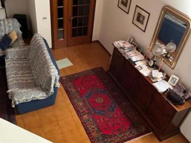 Villa Indipendente in vendita a Villaggio Olimpia, Re