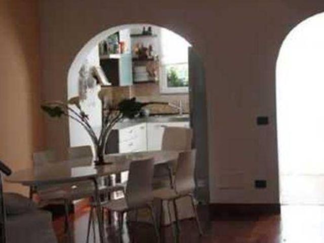 Villa Indipendente in vendita a Santo Stefano città, Re