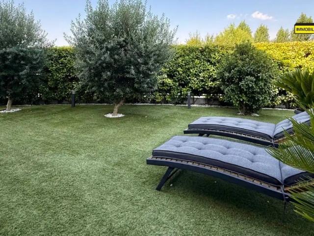 Villa Indipendente in vendita a Villaggio Foscato, Reggio Emilia