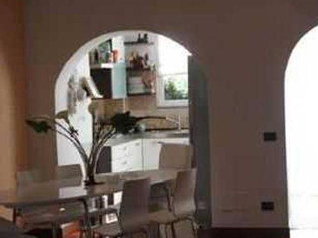Villa Indipendente in vendita a Santo Stefano città, Re