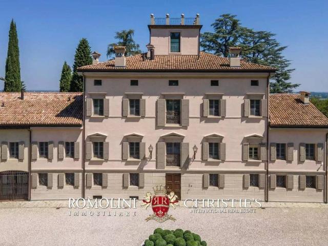 Villa Indipendente in vendita a Porta Castello, Re