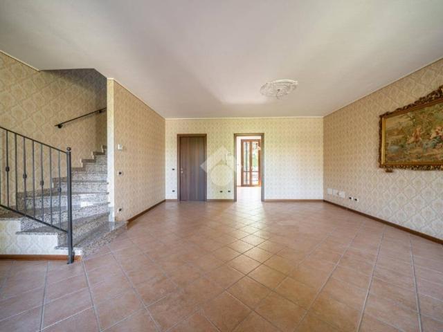Villa Indipendente in vendita a Rivalta, Re