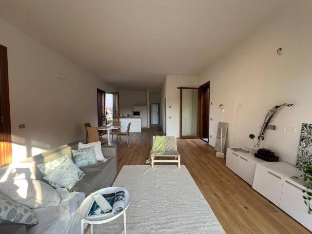 Villa Indipendente in vendita a Rivalta, Re