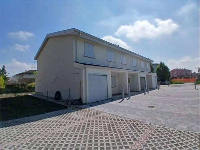 Villa Indipendente in vendita a Massenzatico, Re