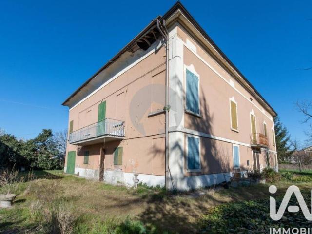 Villa Indipendente in vendita a Cella, Reggio Emilia