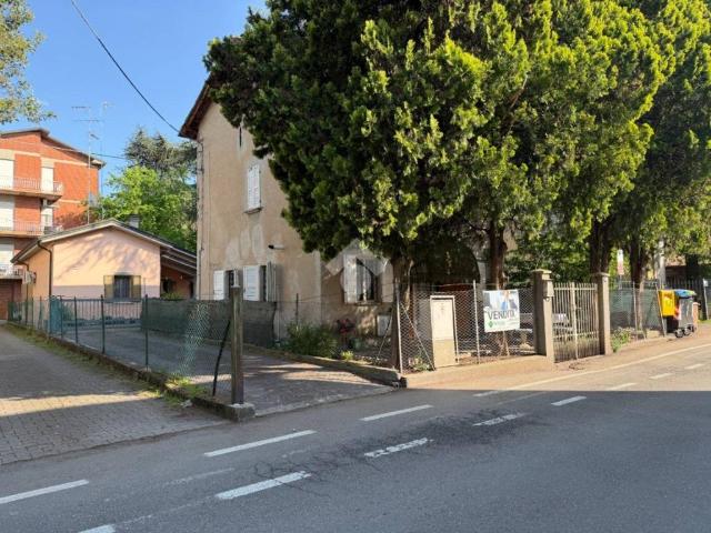 Villa Indipendente in vendita a Santa Croce, Re