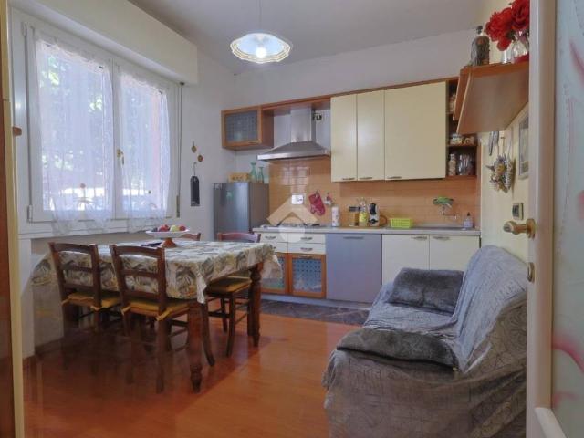 Villa Indipendente in vendita a Cavazzoli, Re