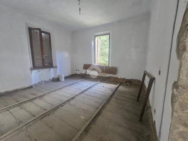 Villa Indipendente in vendita a San Francesco-Giardini Pubblici, Re