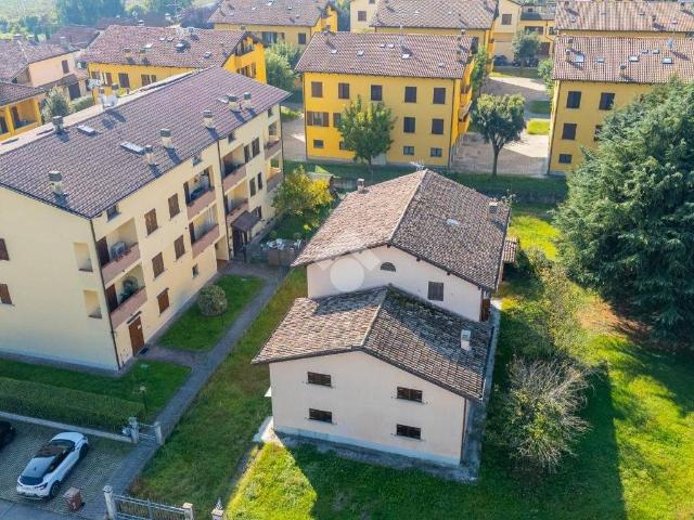 Villa Indipendente in vendita a Baragalla, Re