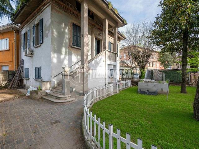 Villa Indipendente in vendita a San Pietro esterna, Re