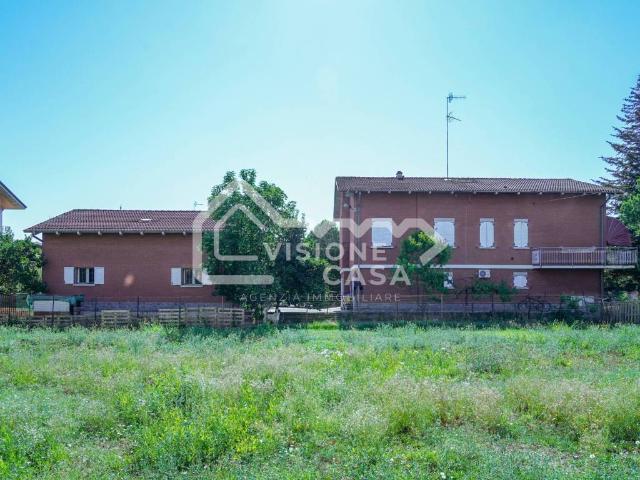 Villa Indipendente in vendita a Coviolo, Re