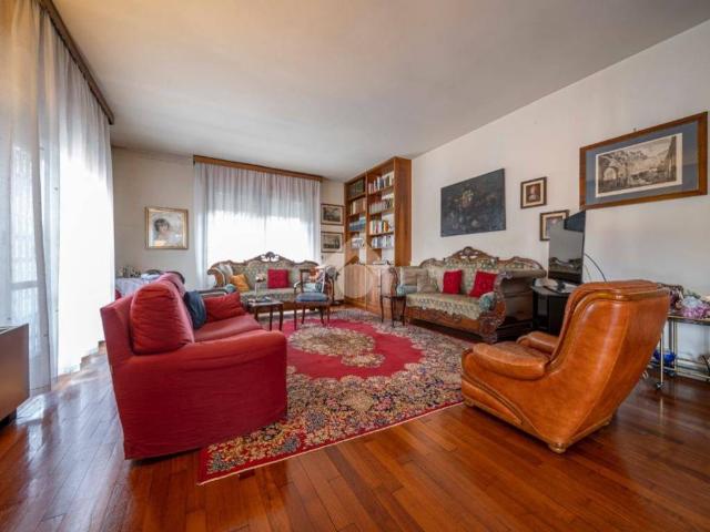 Villa Indipendente in vendita a Santo Stefano città, Re