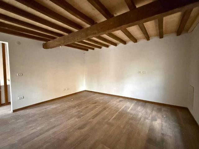 Villa Indipendente in vendita a Rivalta, Re
