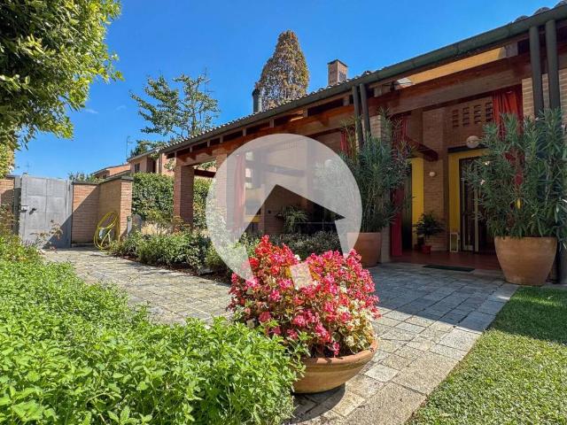 Villa Indipendente in vendita a Belvedere, Re